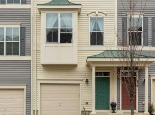 214 Shamrock Dr, Stafford, VA 22556