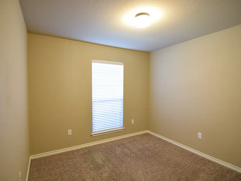 7316 Amber Meadow Loop — Photo 15