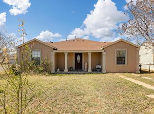 501 NE 3rd St, Andrews, TX 79714