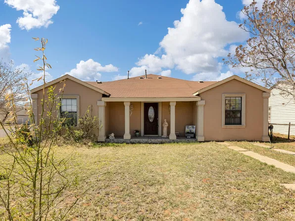 501 NE 3rd St, Andrews, TX 79714
