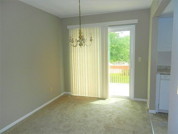 5th image of 106 Keene Dr