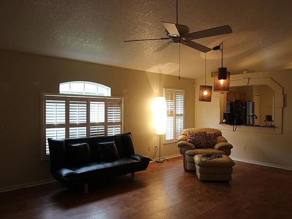 5th image of 119 Holloway Ct