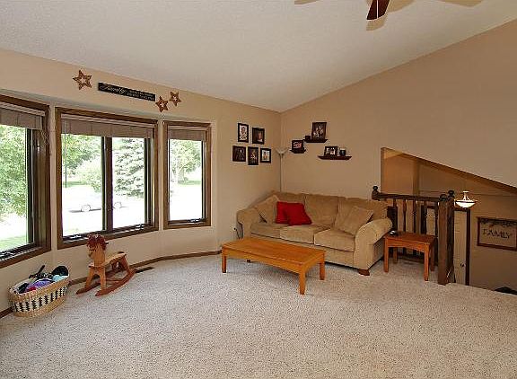 4th image of 2546 Ann Dr