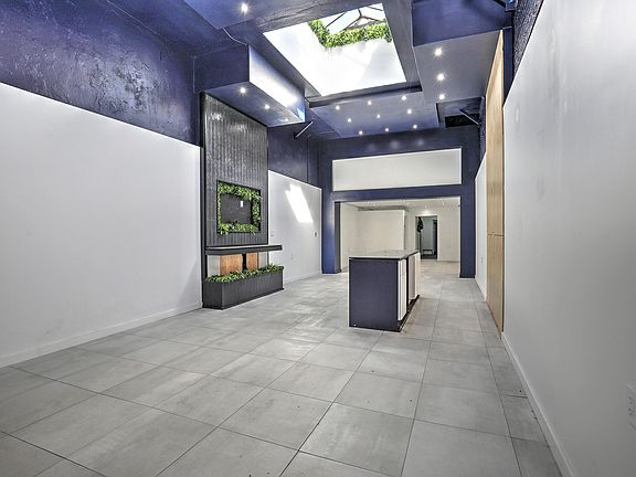 2nd image of 428 State St