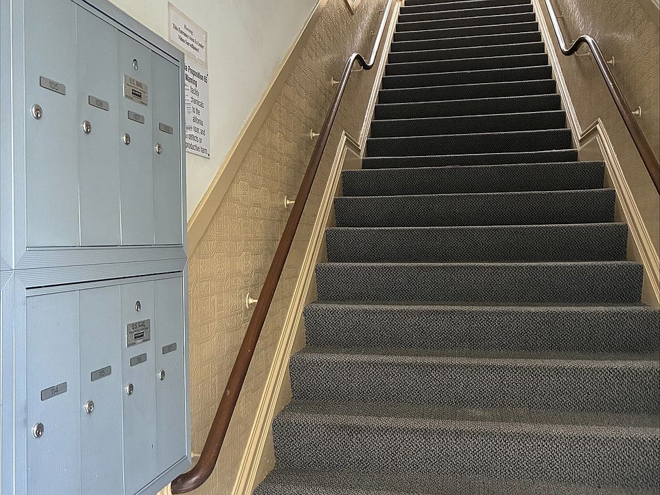 Building Staircase