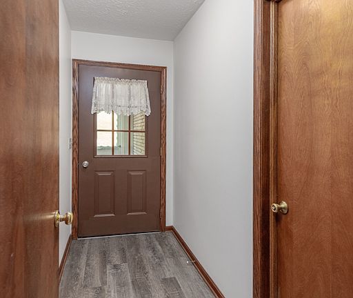 5th image of 151 E Jones St