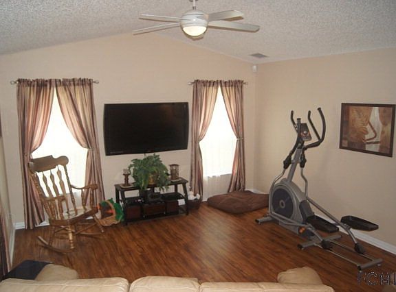 3rd image of 40 Bunker View Dr