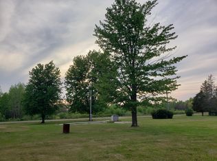 381-385 60th St, Grand Junction, MI 49056