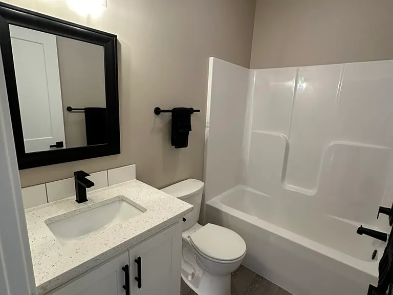 9819 Keystone Dr — Photo 25