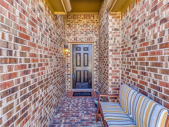 4th image of 1112 Sierra Blanca Dr