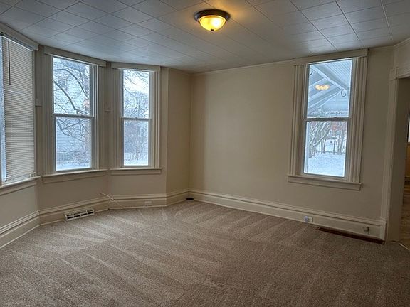 4th image of 2605 Boas St