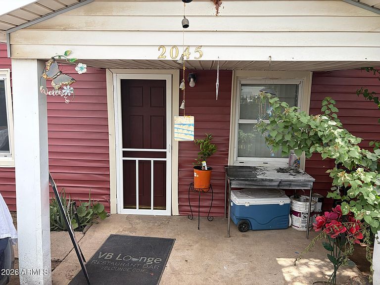 Listing photo 5
