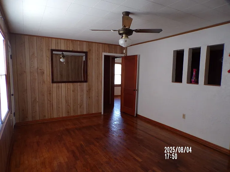 2620 SW Cornell Ave — Photo 3
