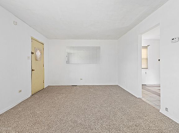 3rd image of 4521 S Lavergne Ave