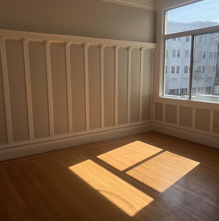1st image of 917 Cole St APT 9