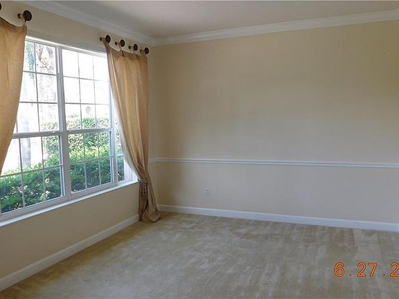 4th image of 16125 Birchwood Way