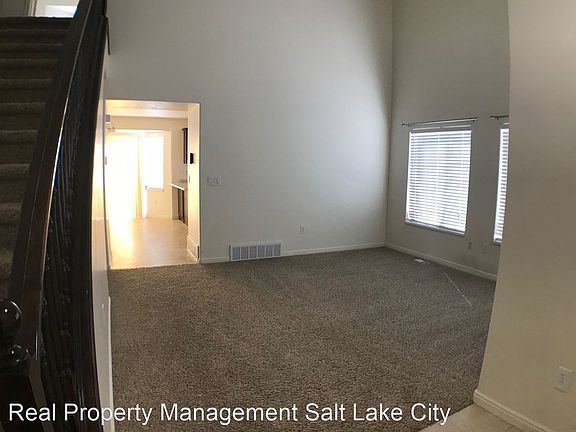 2nd image of 5327 W Gateshead Dr