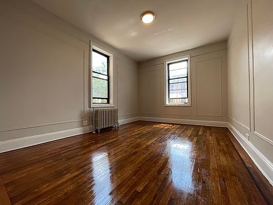 4th image of 25-74 33rd St #3C