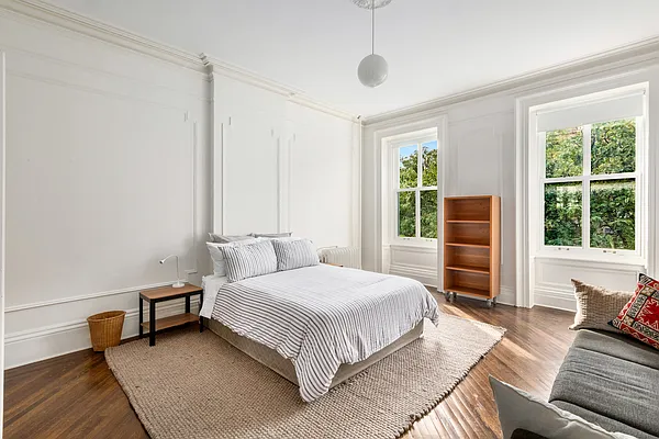 Sold by Douglas Elliman | media 15