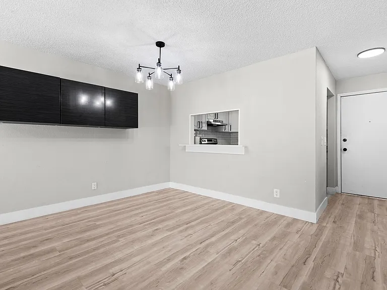 1783 Jupiter Ct #A — Photo 11