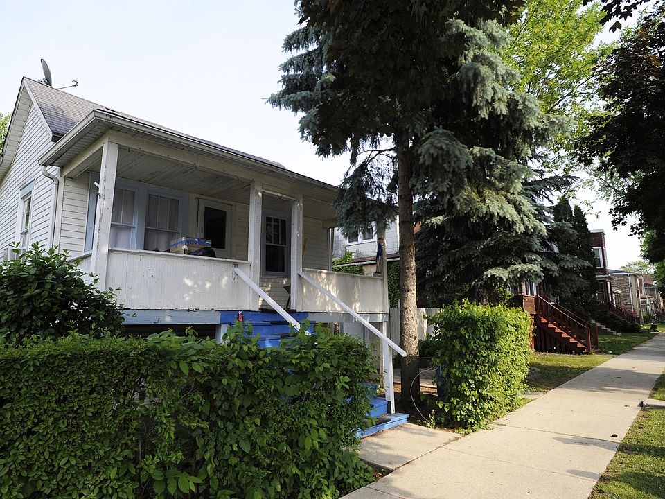 1st image of 904 Marengo Ave