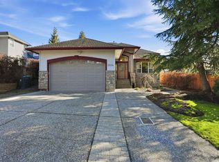 2524 268th St, Langley, BC V4W 2Y4