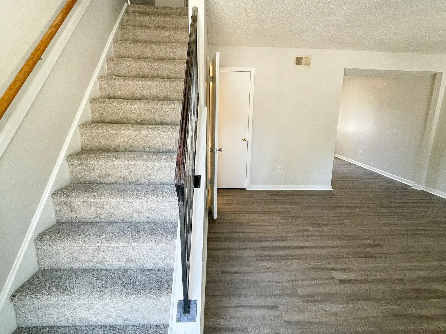 4605 Grove Park Ln - 1 — Photo 2