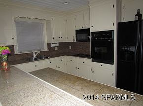 3rd image of 3222 N Greene St