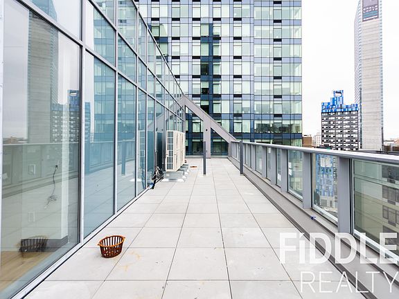 4th image of 42-22 27th St #1205