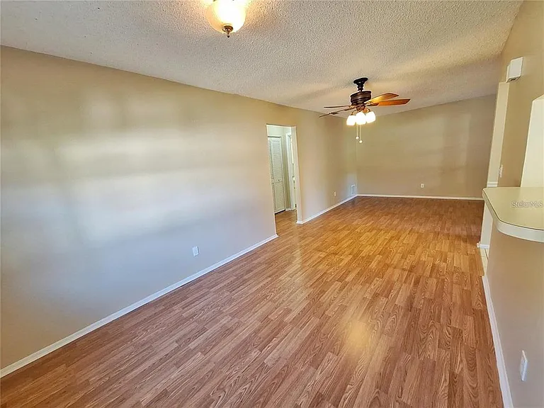 3462 Maclaren Dr — Photo 6