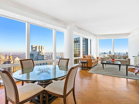 3rd image of 80 Columbus Cir #65BA