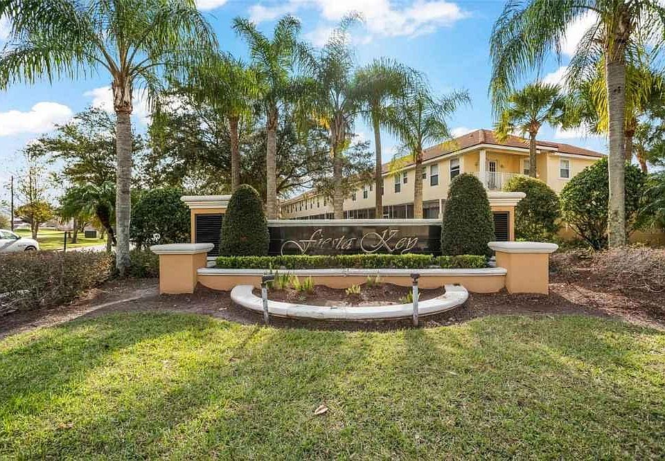 1st image of 4856 Coral Castle Dr