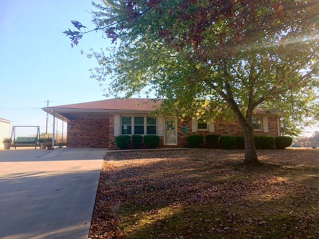 1st image of 371 County Road 571