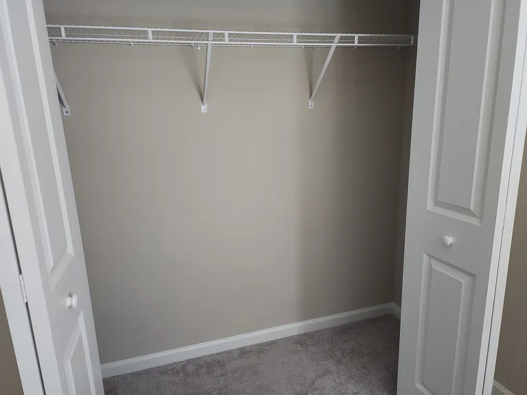2210 Sequoia Ct — Photo 4