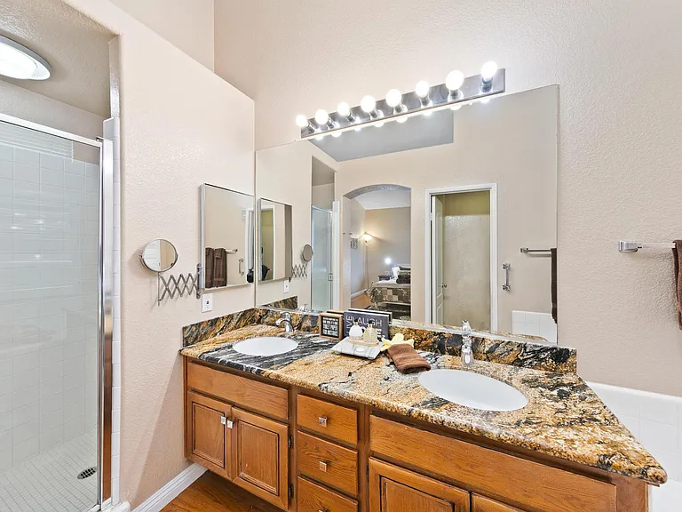 11669 Frames Port Pl — Photo 22