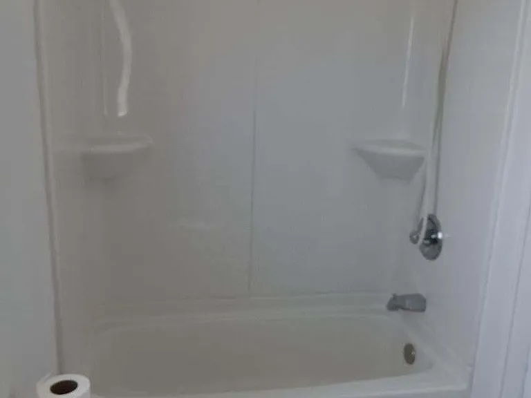 122 Commercial Ave #B — Photo 9