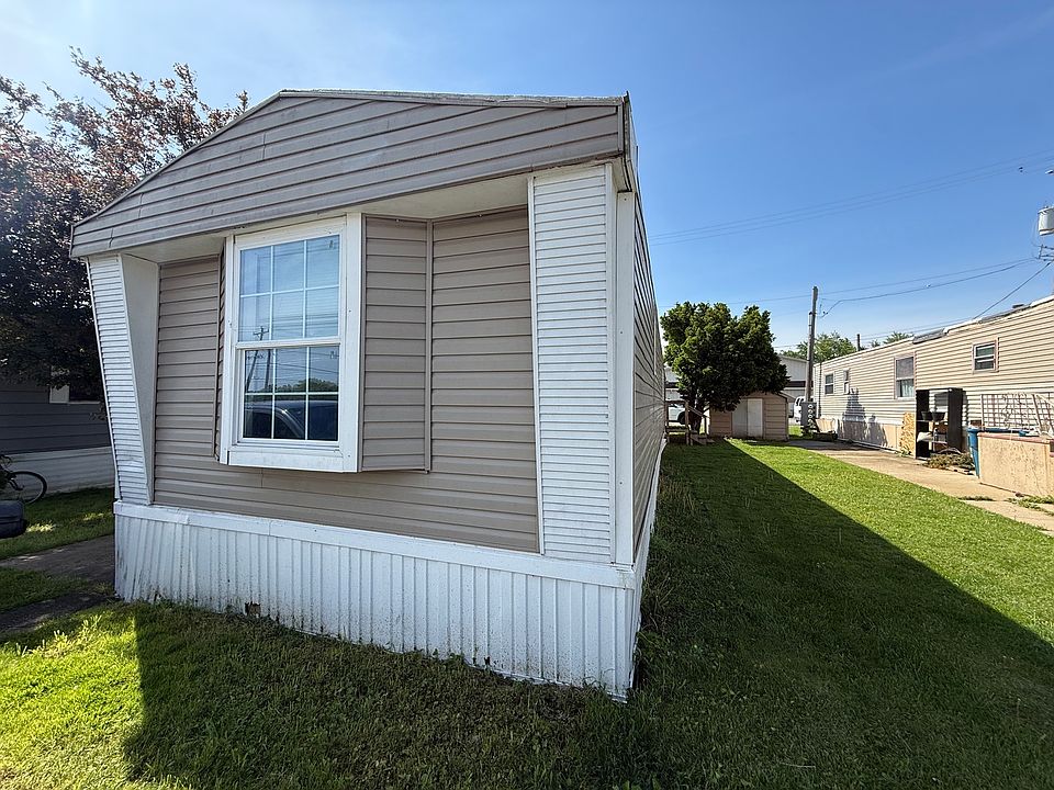 1st image of 1712 S Dixie Hwy #47