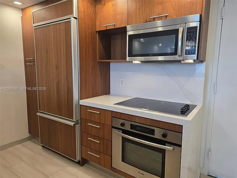 50 Biscayne Blvd #804 — Photo 8