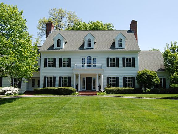 3rd image of 40 Morris Ln