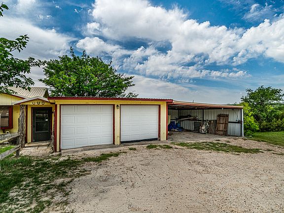 4th image of 111 W Lobo Dr