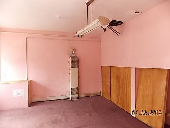 2nd image of 4354 S Maplewood Ave
