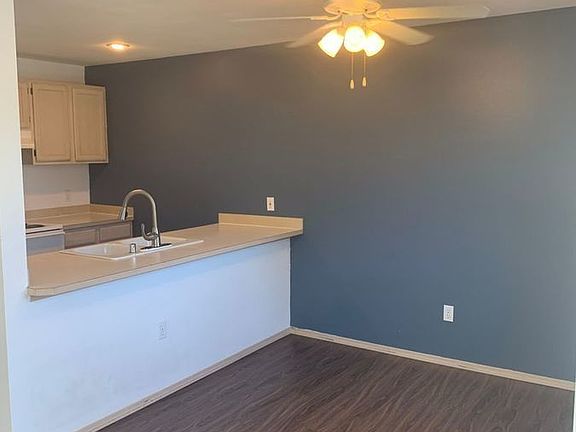 5th image of 11532 15th Ave NE APT 204