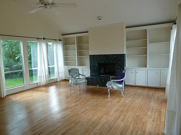2nd image of 12235 Meadow Lake Dr