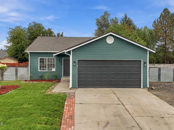 1865 N Stagecoach Dr, Post Falls, ID 83854