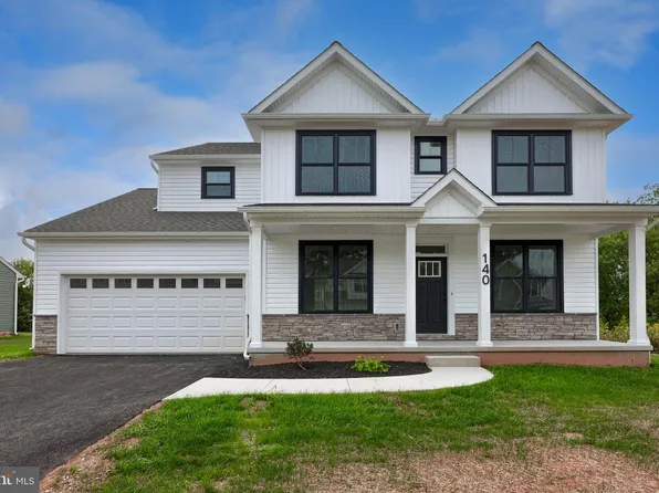 140 Eli Dr, York, PA 17404