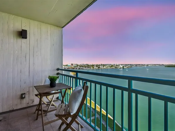 1 Key Capri APT 711E, Treasure Island, FL 33706