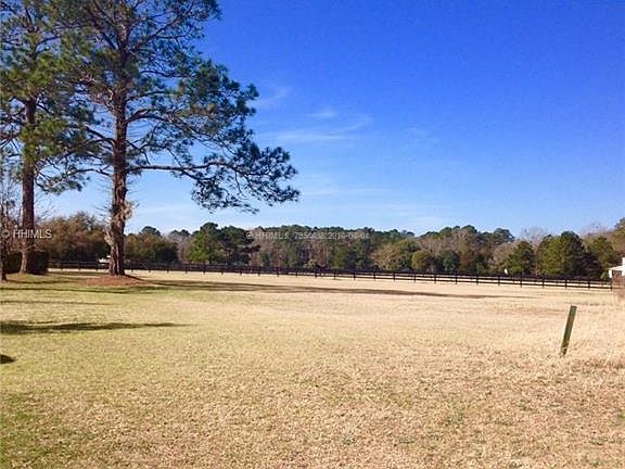 2nd image of 81 Plantation House Dr