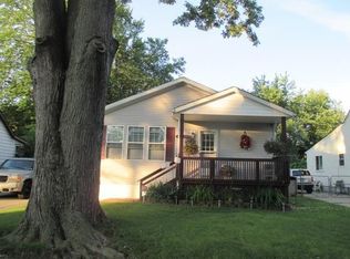 21618 Lakeview St, Saint Clair Shores, MI 48080