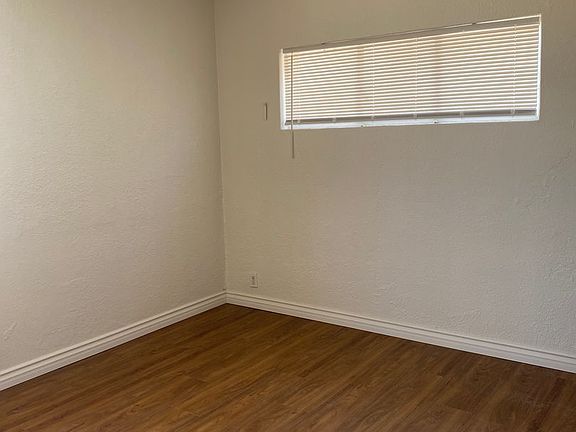 5th image of 2032 Franklin Ave