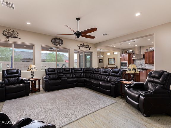 5th image of 723 W Flying Ace Ln